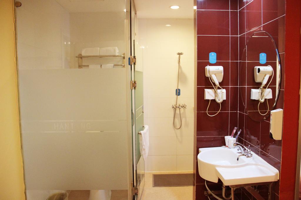 Hanting Express Nanjing Xianhemen 객실 사진